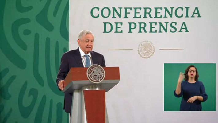 amlo azul.jpg