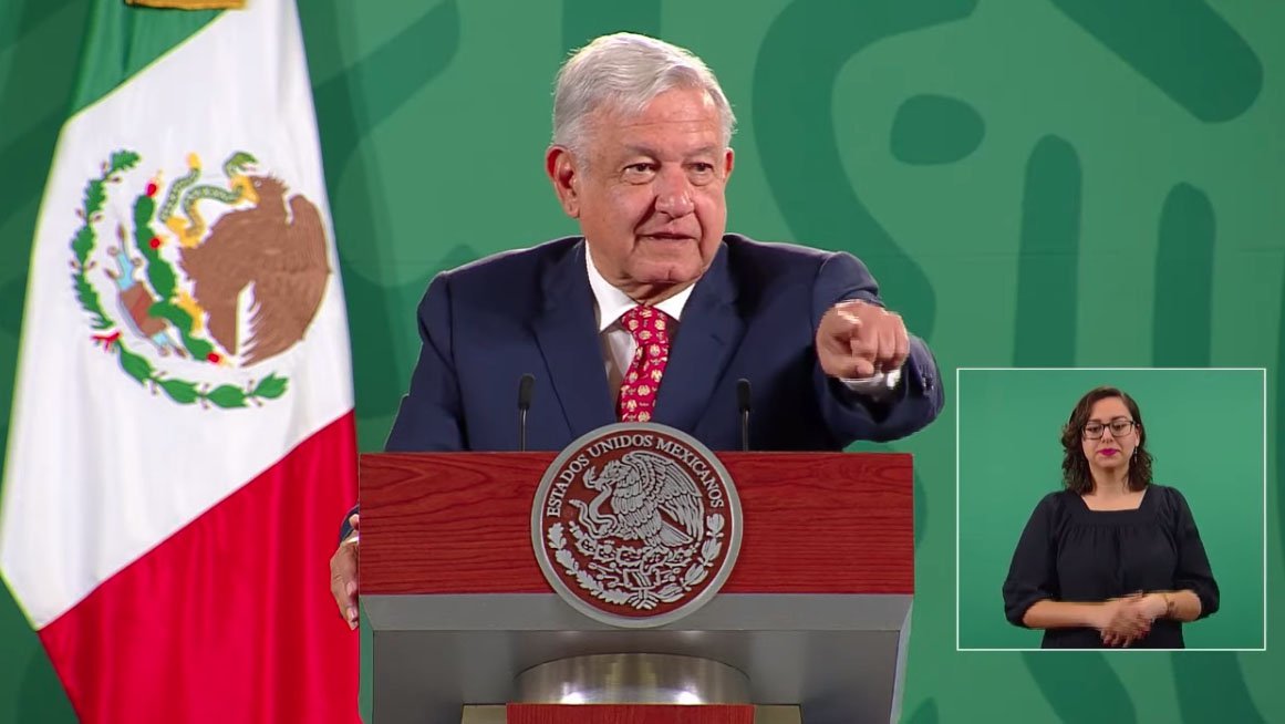 amlo candidato movimiento.jpg