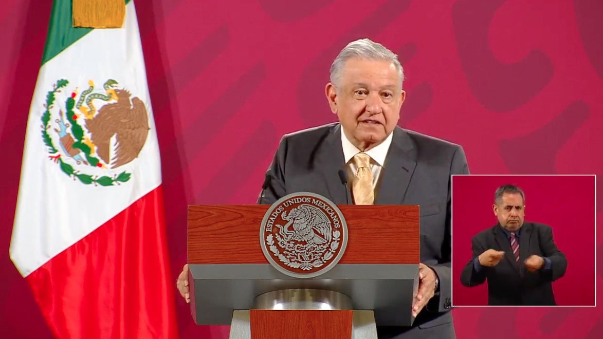 amlo dora.jpg