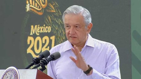 amlo en colima de gira21.jpg