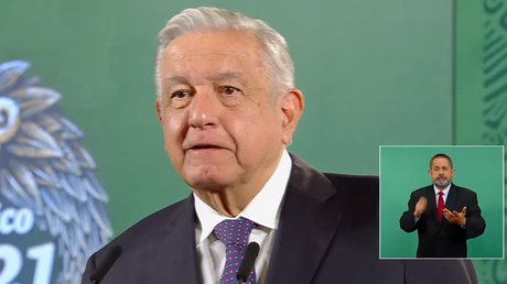 amlo en la salud covid19.jpg