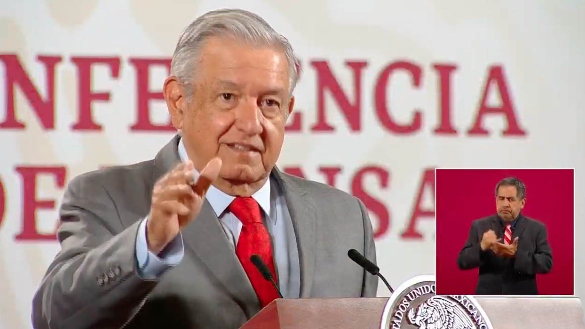 amlo gris.jpg