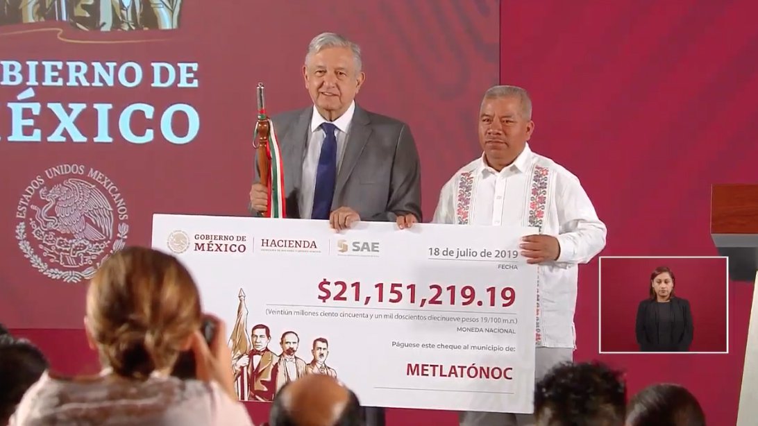 amlo guerrero.jpg