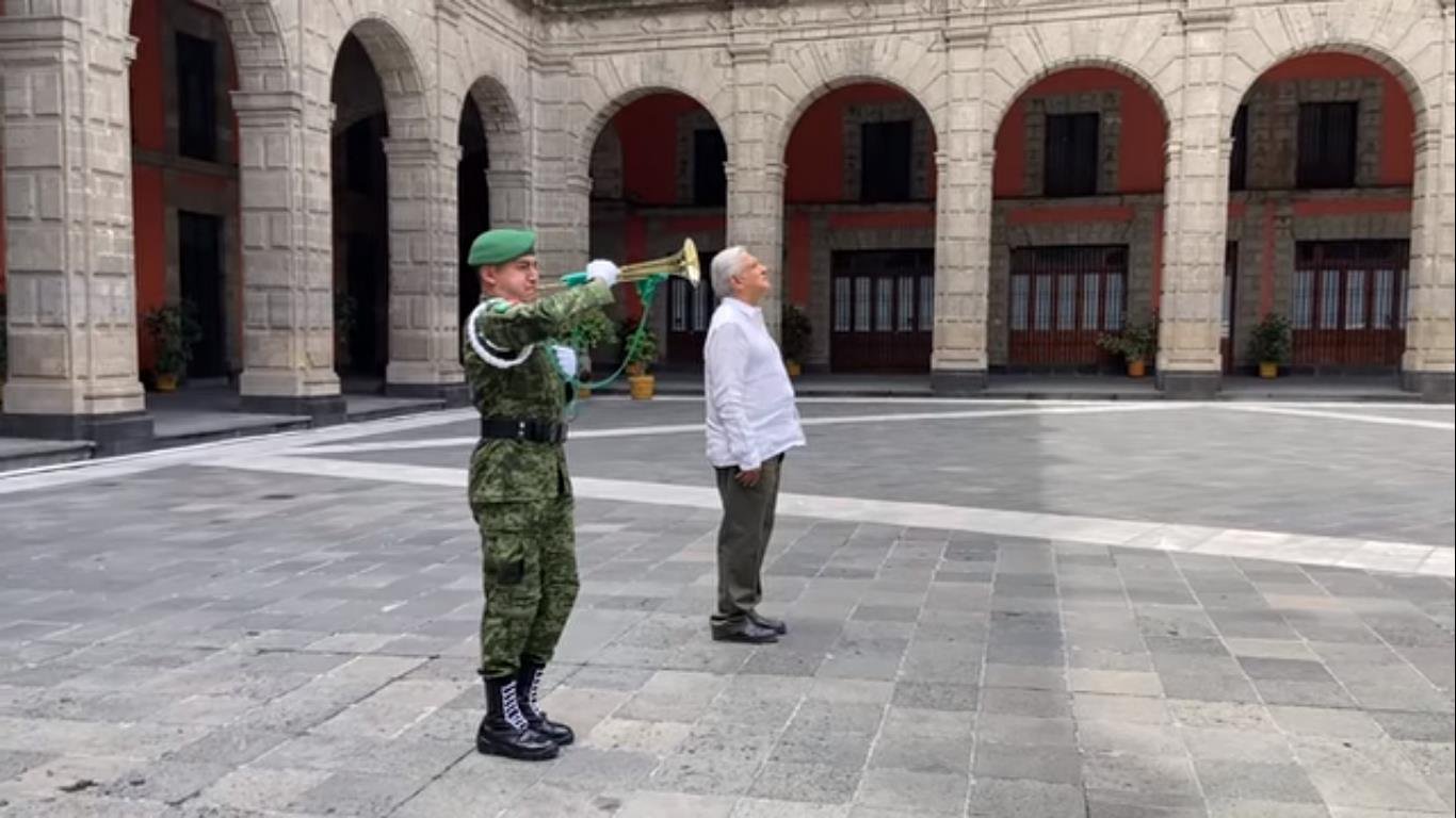 amlo homenaje muertes por covid.jpg