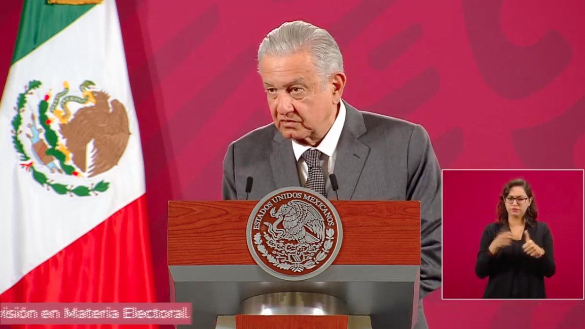 amlo huracan.jpg