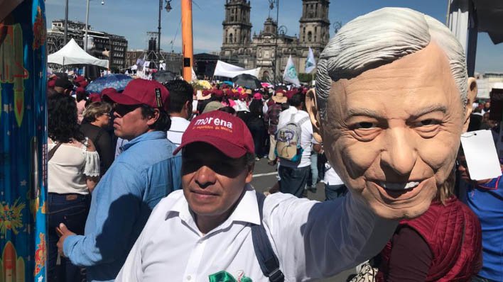 amlo mascara.jpg