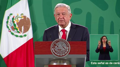 amlo pandemia baja.jpg