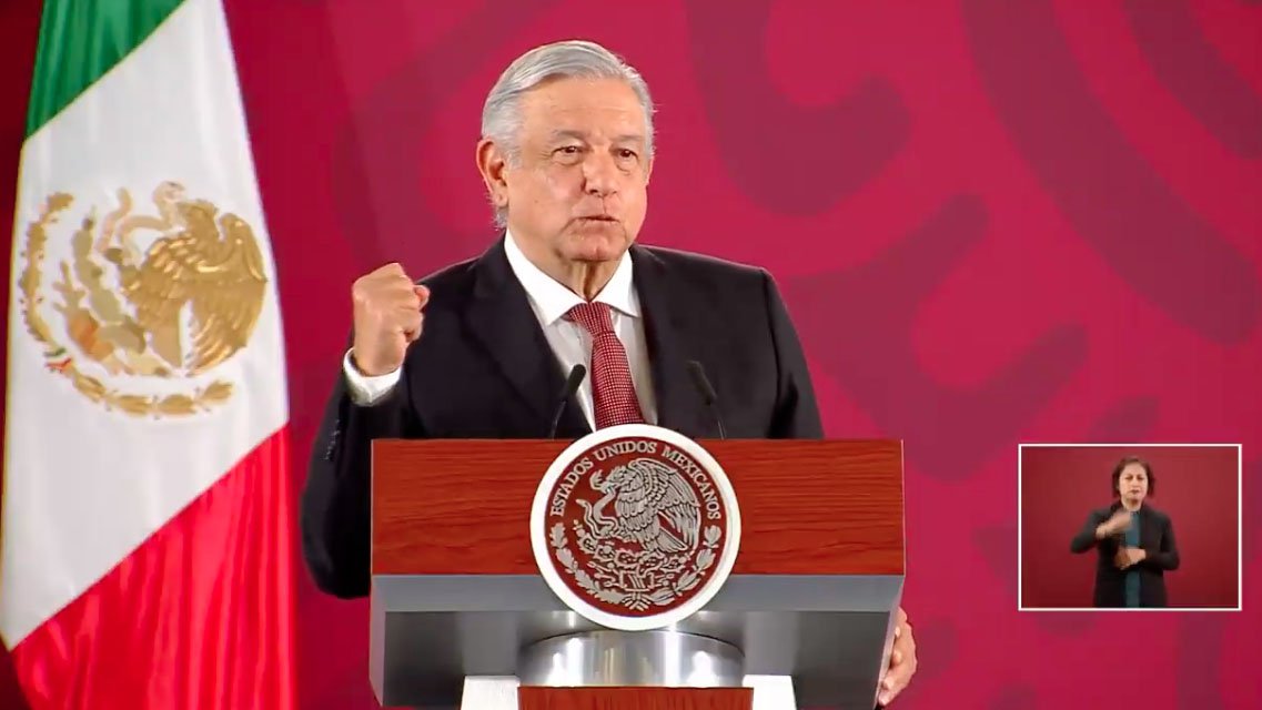 amlo poposito año nuevo.jpg