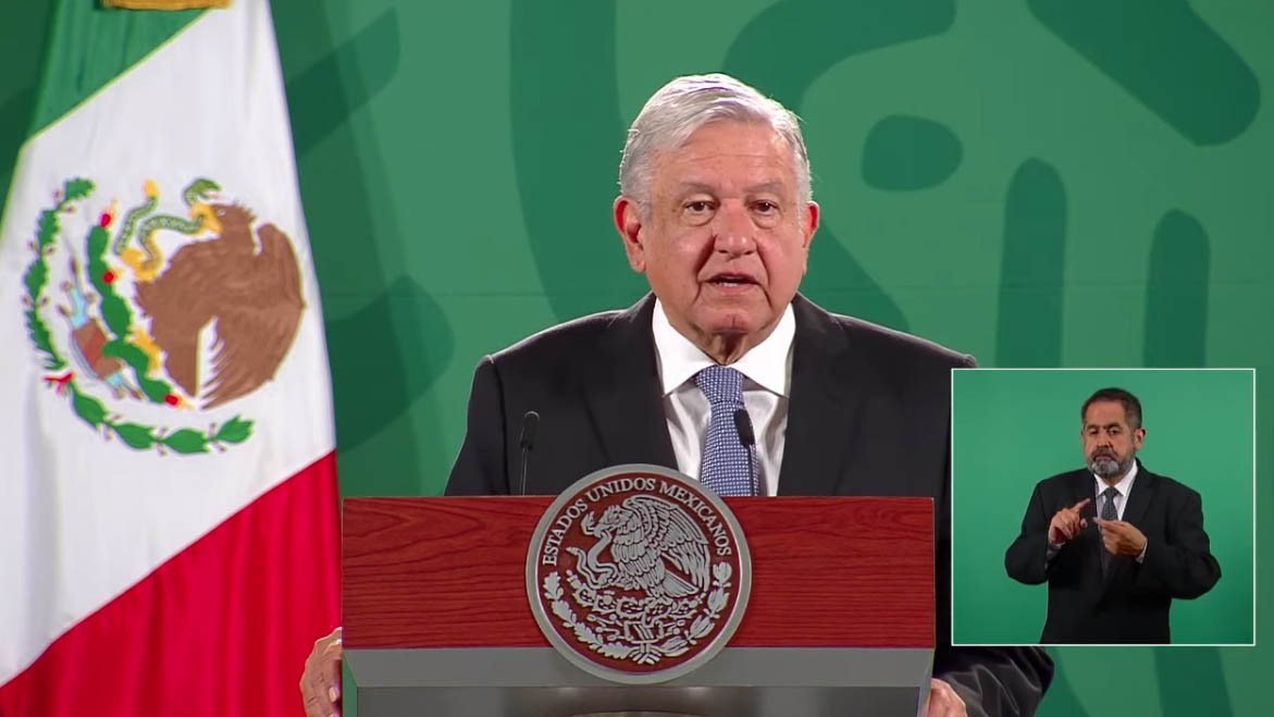 amlo presidente ayotzinapa.jpg