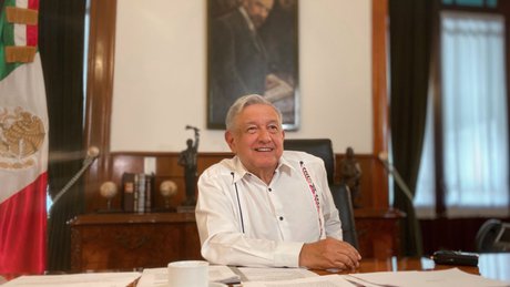 amlo spot papa.jpg