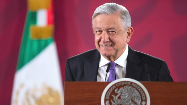 amlo temec.jpg