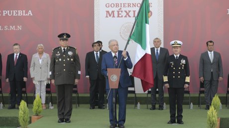 amlopueblaimporthistmx.jpg