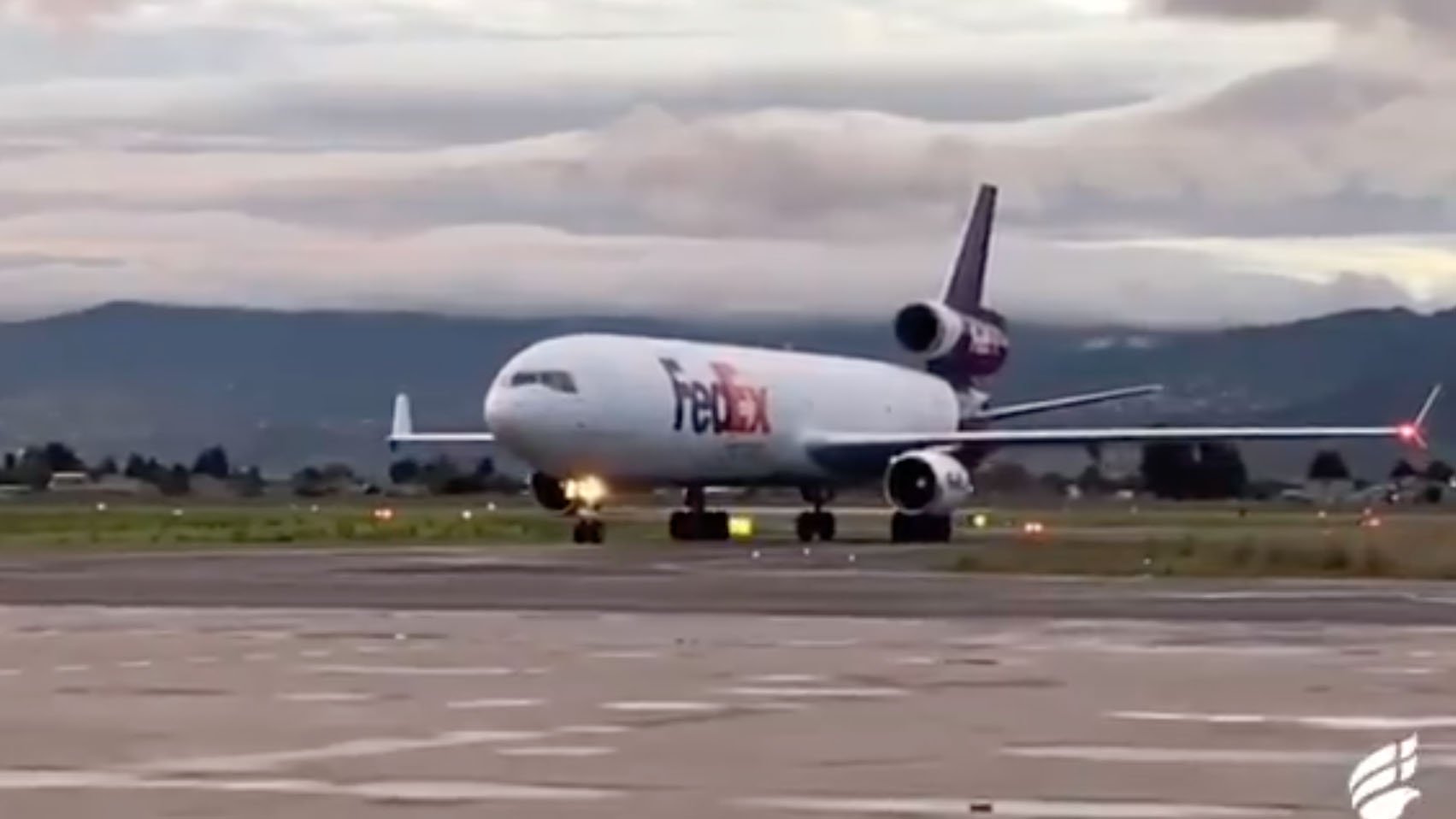 avion vacunas jj.jpg