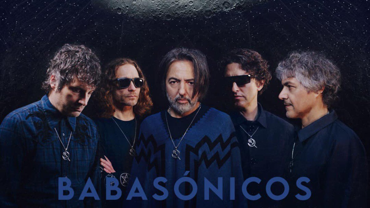 babasónicosauditoriobn.jpg