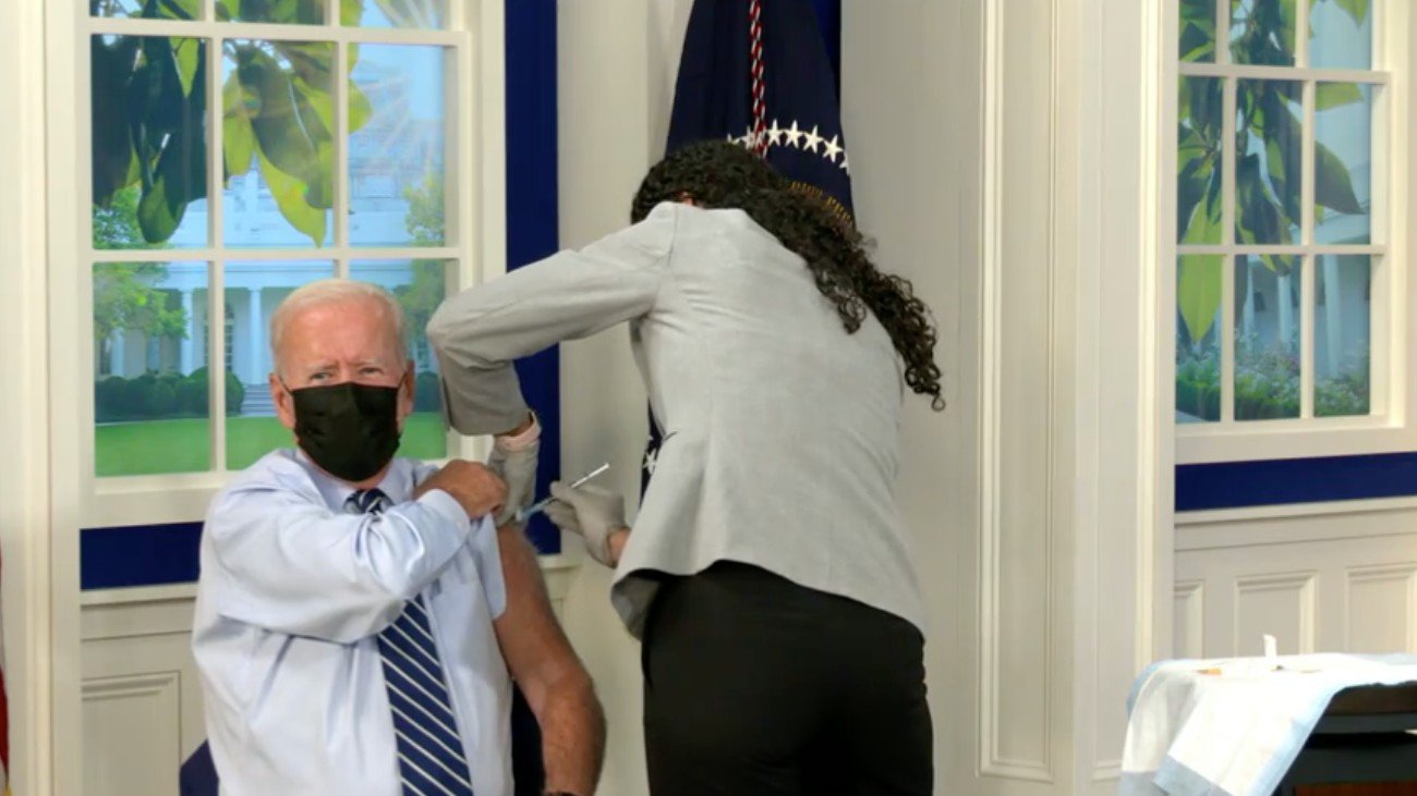 biden tercera dosis.jpg