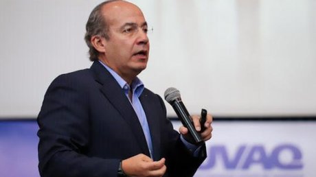 calderon mexico libre.jpg