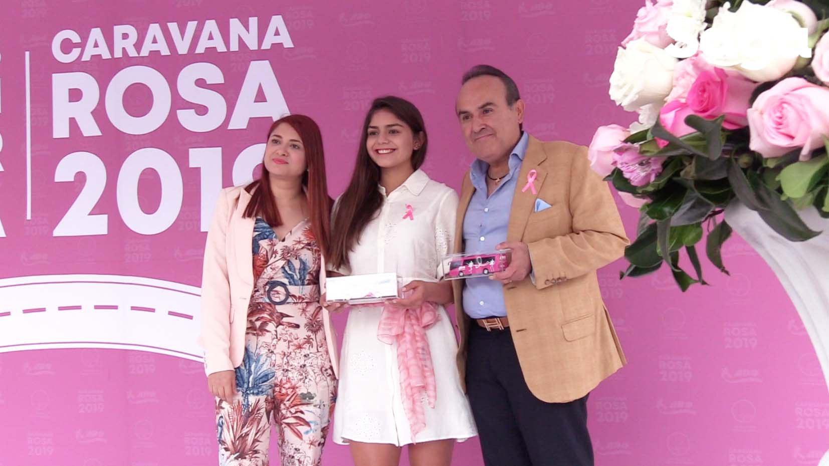 caravana rosa 2019.jpg