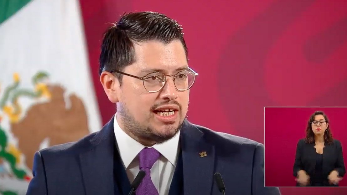 carlos martinez amlo.jpg