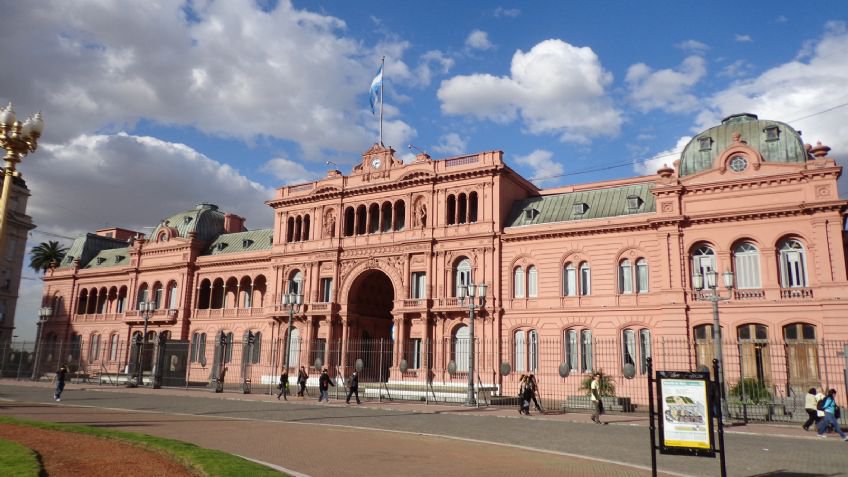 casa rosada.jpg