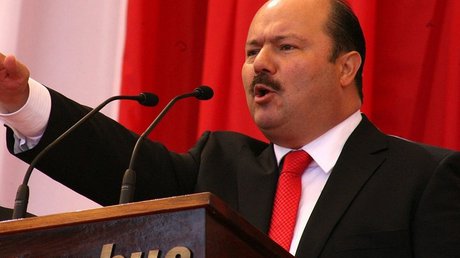 cesar duarte chihuahua.jpg