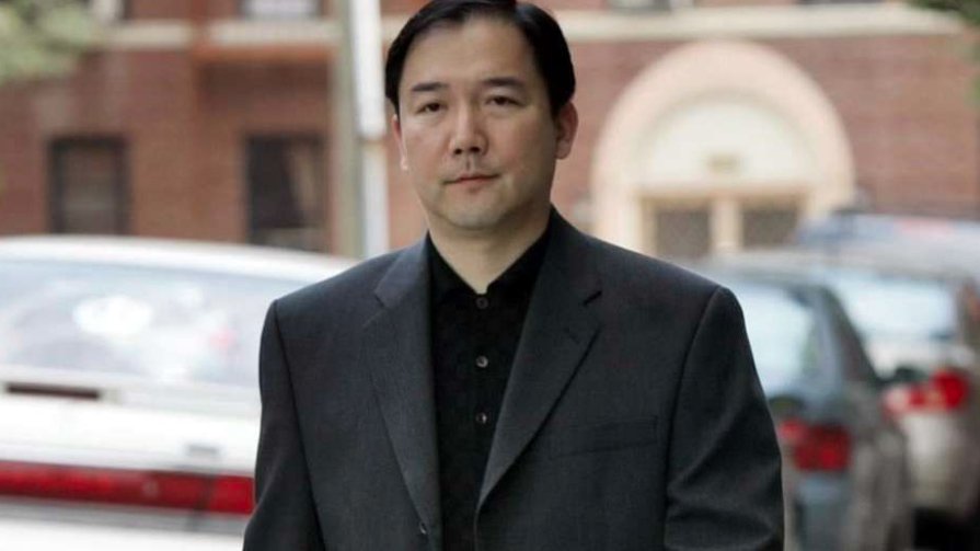 chino empresario.jpg