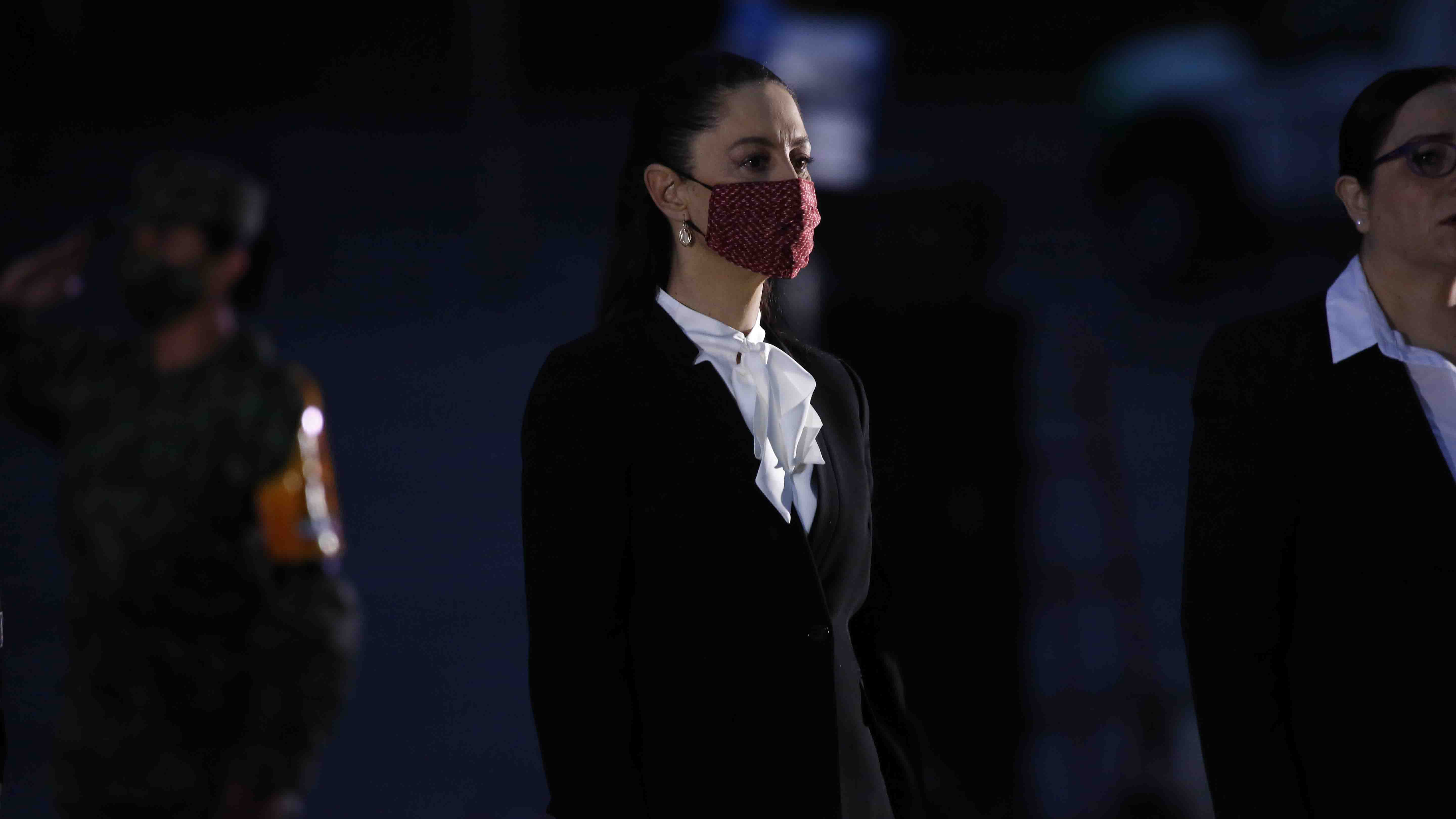 claudia cdmx bandera.jpg