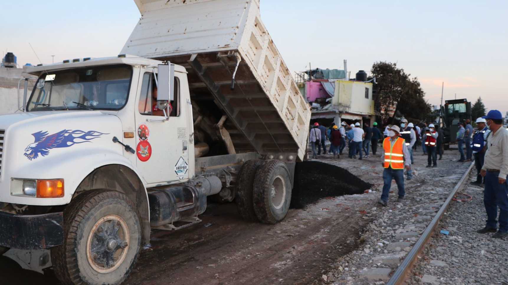 daños en puebla por explosion.jpg