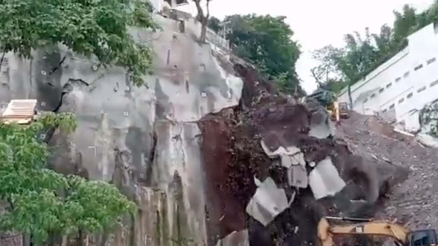 derrumbe puerto vallarta.jpg