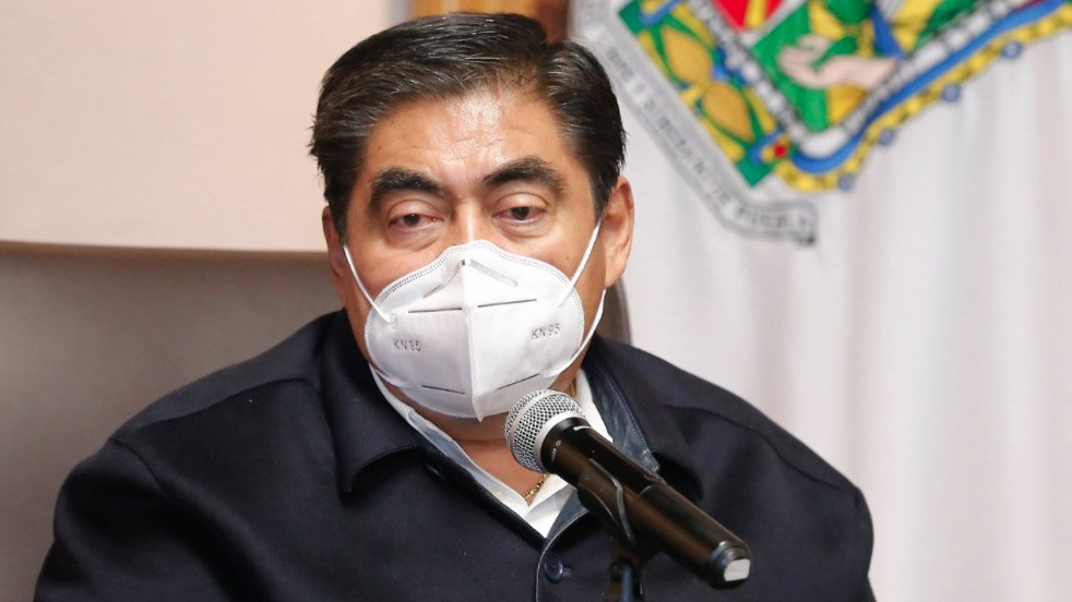el moco.jpg