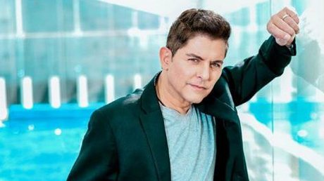 ernesto laguardia.jpg