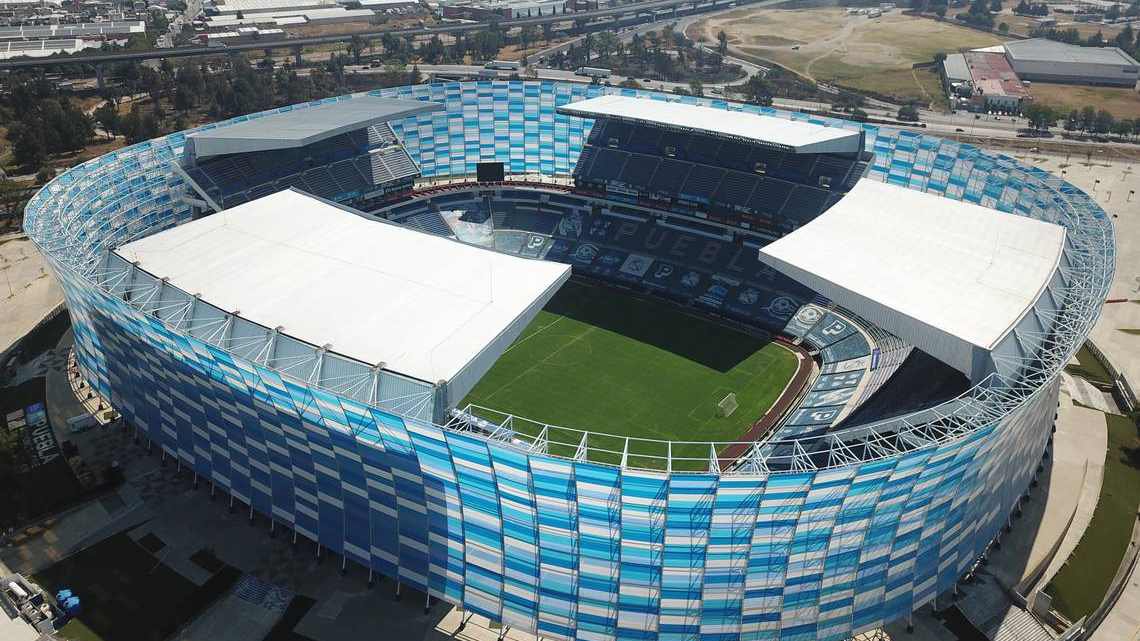 estadio miguel barbosa puebla.jpg