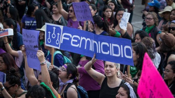 feminicidio marcha en cdmx.jpg