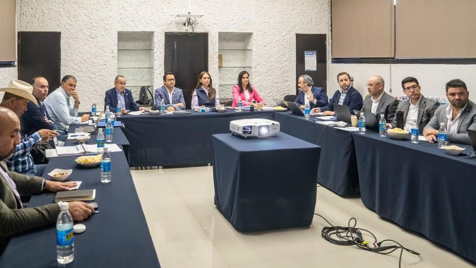 fotor_2023-4-18_21_42_0.jpg
