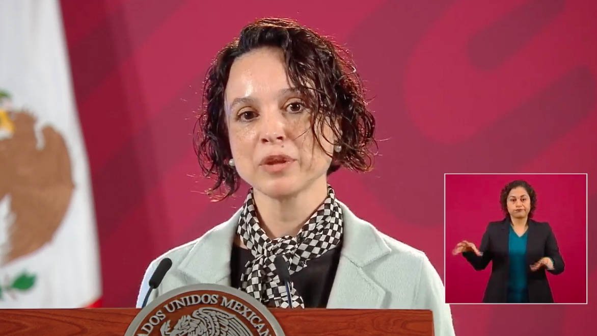 galia aguinaldos.jpg