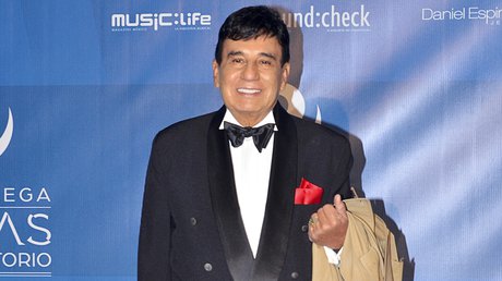 gualberto castro.jpg