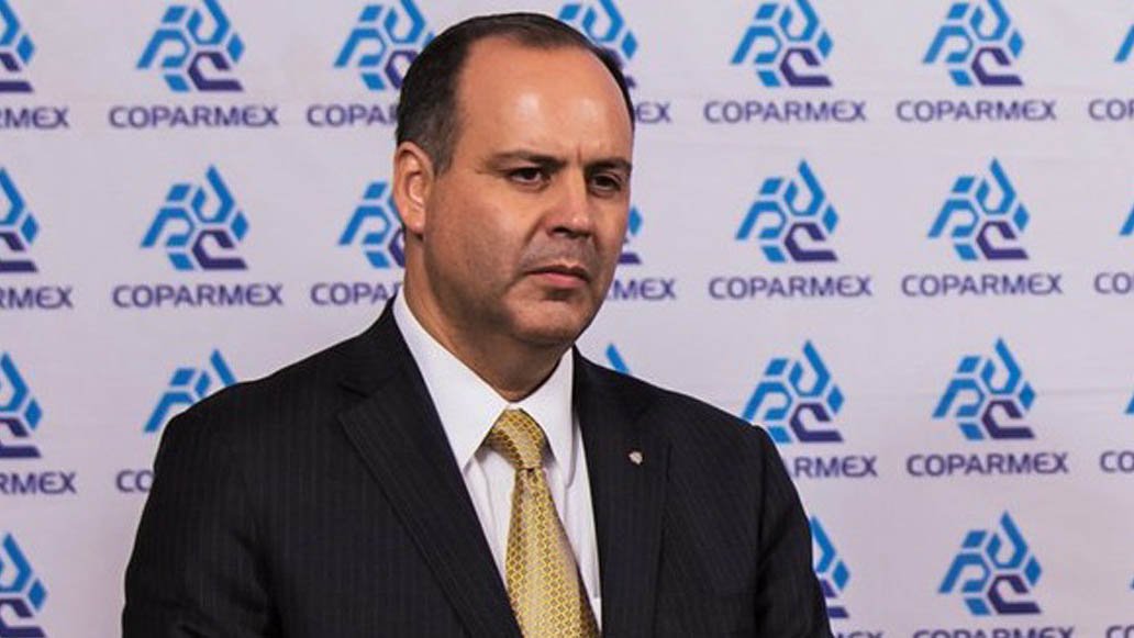 gustavo coparmex.jpg