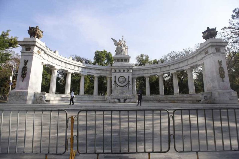 hemiciclo-juarez-alameda-resguardado-elementos.jpeg