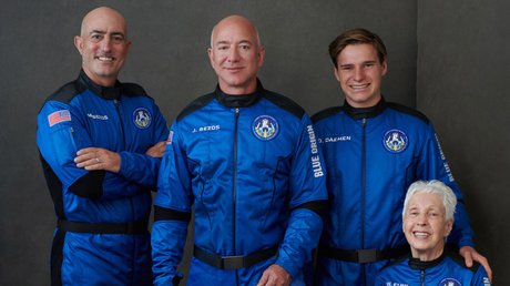 jeffbezos.jpg