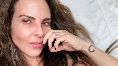 kate del castillo dia gracias.jpg