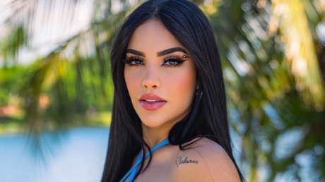 kimberly_loaiza
