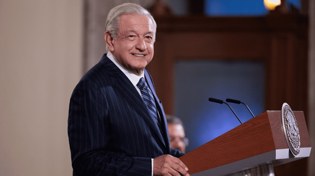 López Obrador insiste en desaparecer organismos autónomos