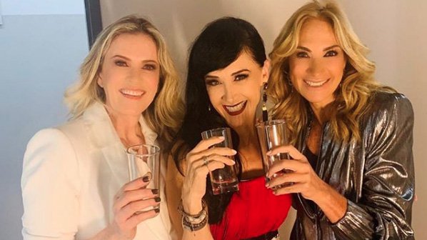 los mandamientos chingonas.jpg