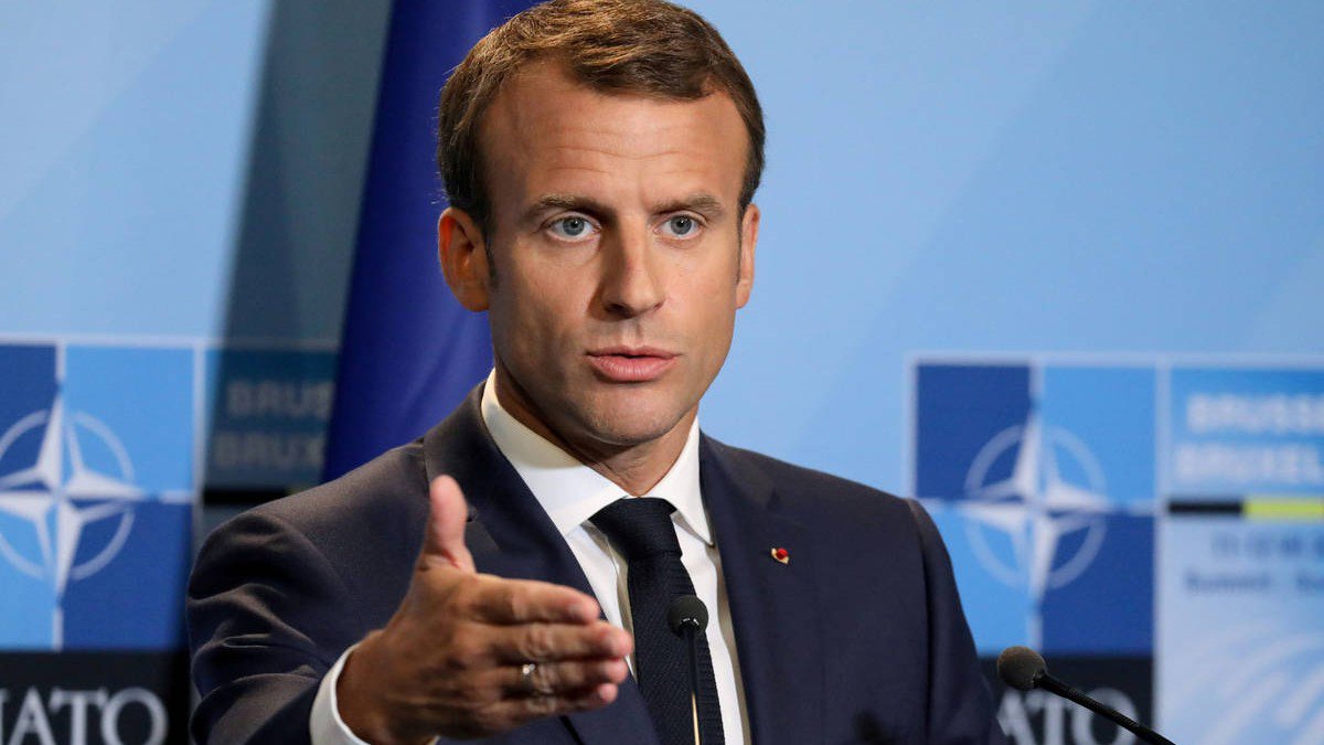 macron.jpg