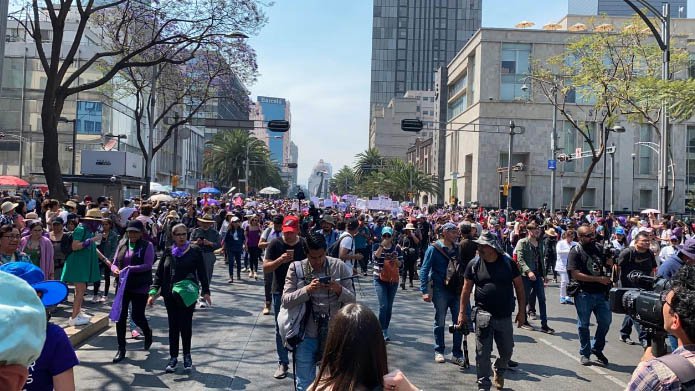 marcha 8m.jpg