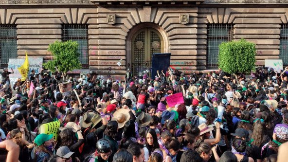 marcha feminista .jpg