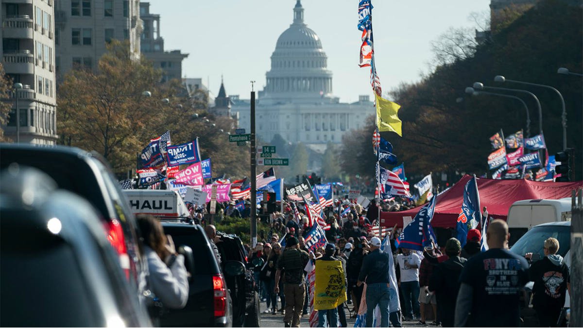 marcha pro trump fraude elecciones.jpg