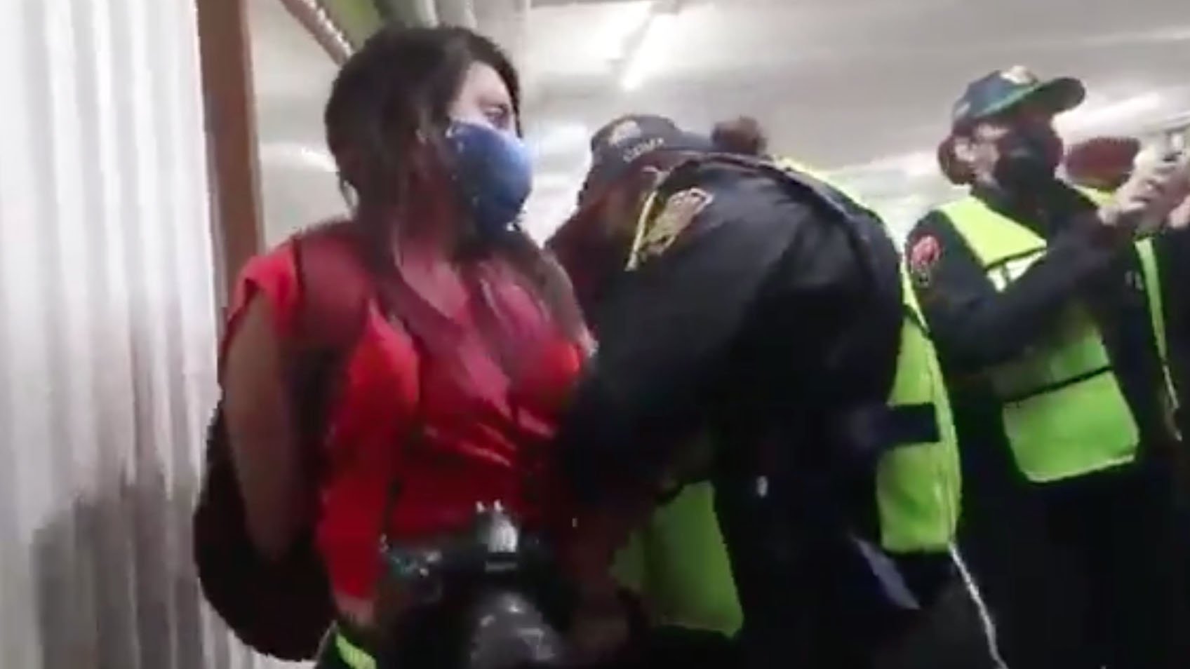 metro hidalgo policia.jpg