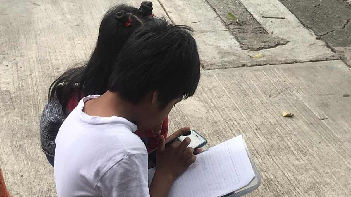 niños internet C5 clases.jpg