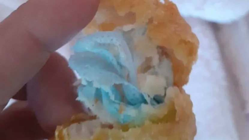 nuggets con pedazos de cubrebocas.jpg