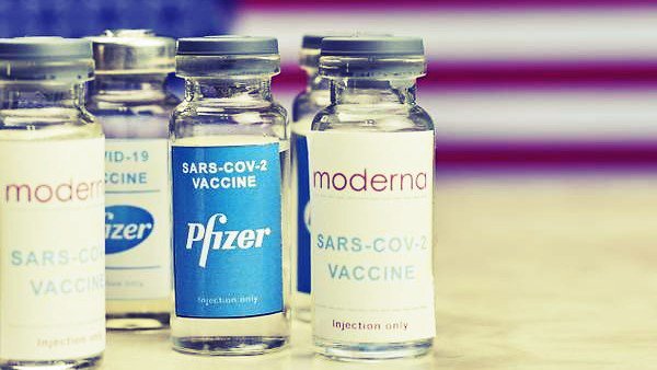 pfizer_moderna (1).jpg